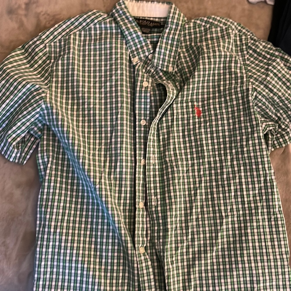 Men’s Polo button down shirt sleeve